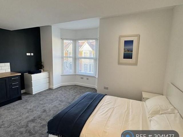 Room for rent in Stamshaw, City Of Portsmouth