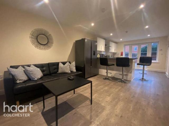 Room for rent in Fordham Heath, Essex