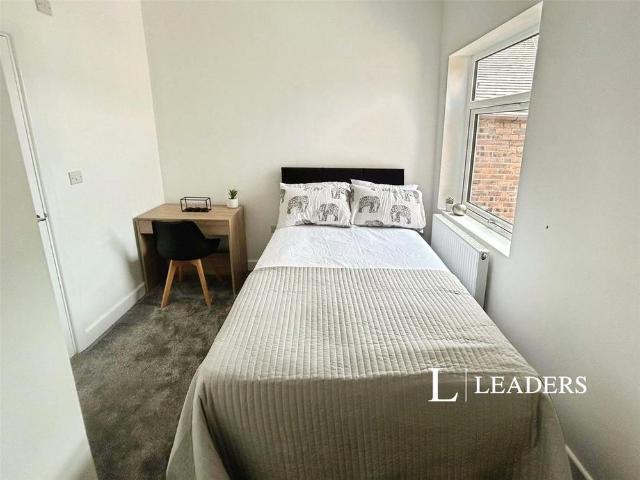 Room for rent in Hempstalls, Butterton
