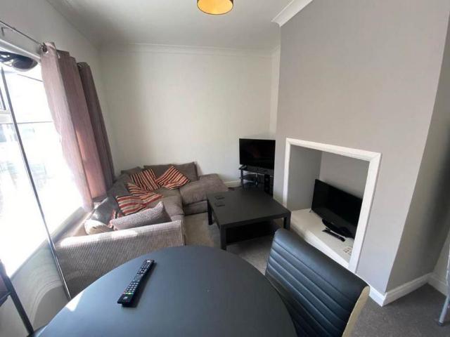 Room for rent in West Yorkshire