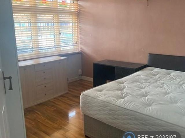 Room for rent in Greater London