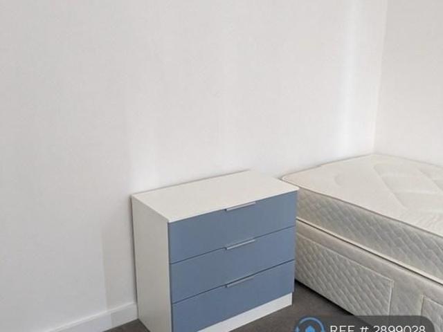 Room for rent in Sheerness, Oad Street