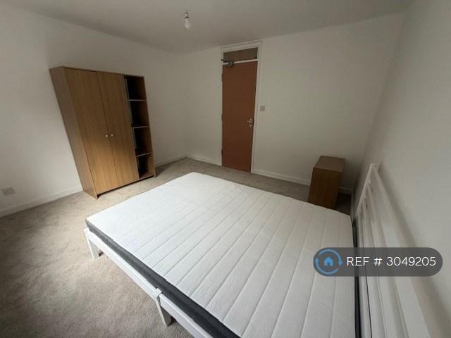 Room for rent in Conniburrow, Milton Keynes