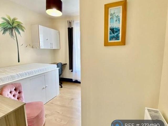 Room for rent in Bevois Mount, Portswood