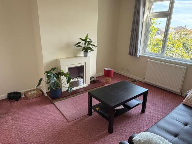 Room for rent in Kingswood