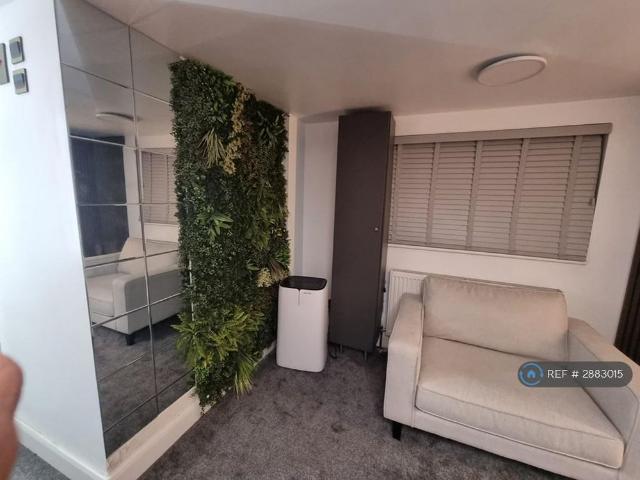 Room for rent in Harold Wood, Greater London