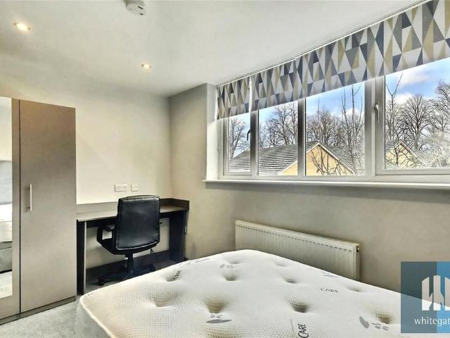 Room for rent in Huddersfield, West Yorkshire