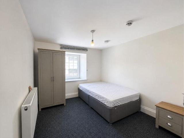 Room for rent in Upton, Babbacombe