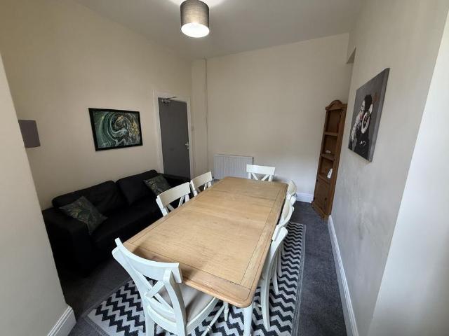 Room for rent in Mount Pleasant, Nangreaves