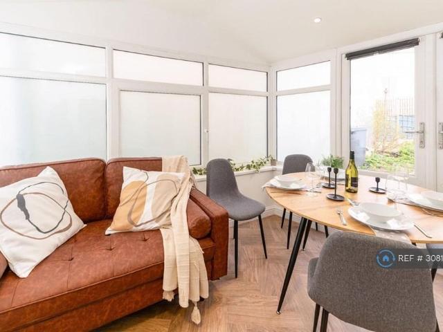Room for rent in Hyde, Tameside