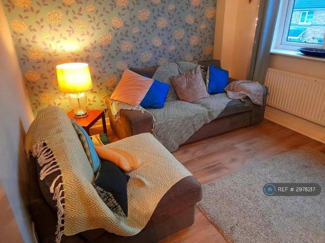 Room for rent in Ochre Yards, Bensham