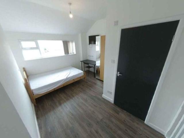 Room for rent in Gordon, Scotland