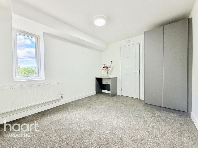 Room for rent in Tat Bank, Oldbury