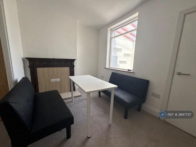 Room for rent in West Midlands