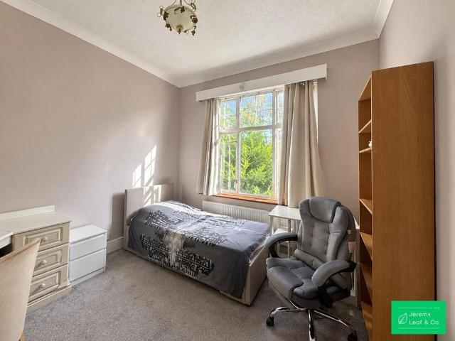 Room for rent in London Borough of Barnet, Greater London