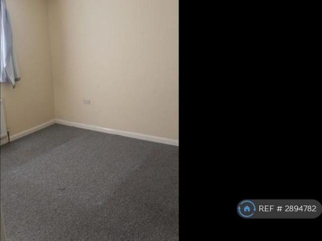 Room for rent in London Borough of Ealing, Greater London