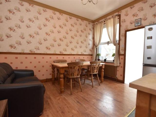 Room for rent in Bulverhythe, Guestling Green