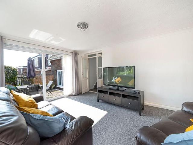 Room for rent in Round Hill, Brighton & Hove