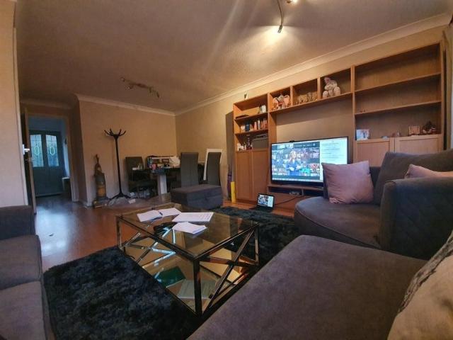 Room for rent in London Borough of Croydon, Forestdale