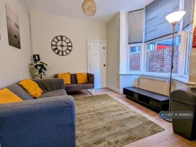 Room for rent in Fratton, City Of Portsmouth