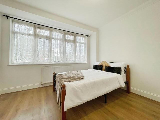 Room for rent in Greater London