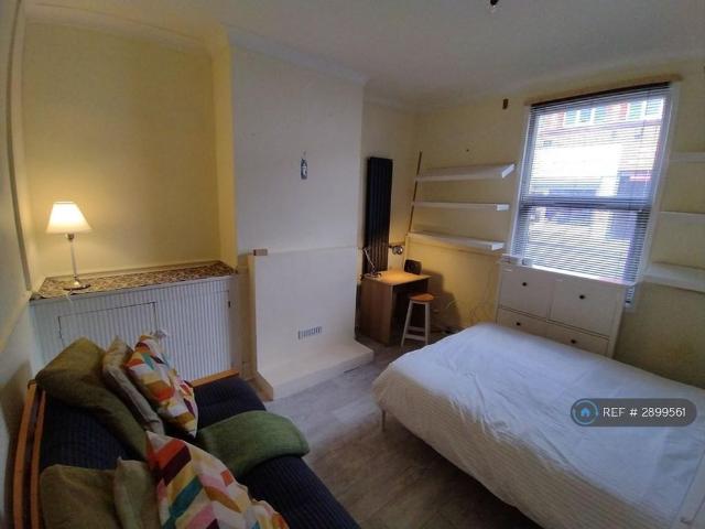 Room for rent in Swanscombe and Greenhithe, Monks Orchard