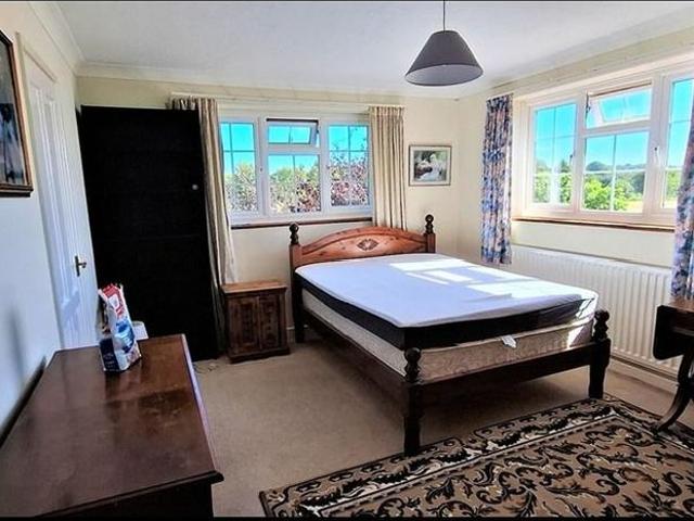 Room for rent in Broadoak, Helford