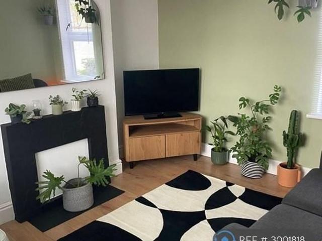 Room for rent in New Normanton, East Midlands