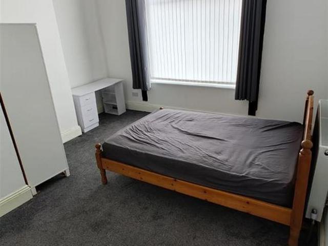 Room for rent in Broadley, Irwell Vale