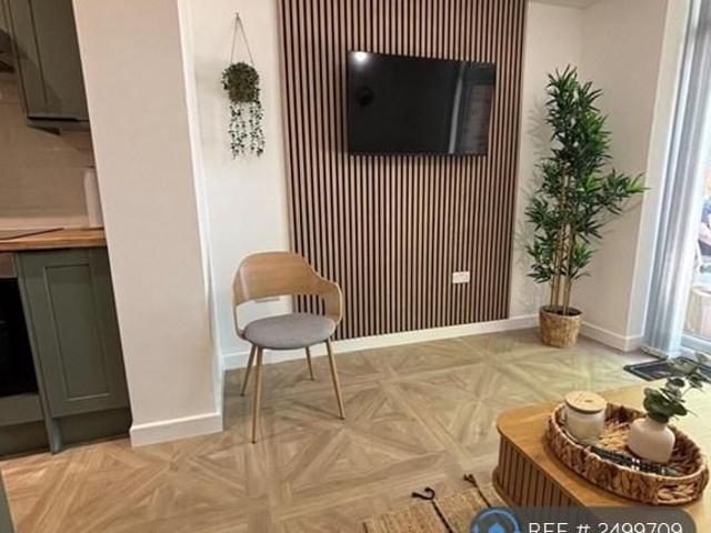 Room for rent in Bury, Greater Manchester