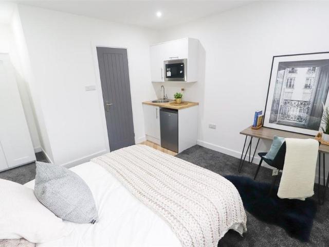 Room for rent in Canley, West Midlands