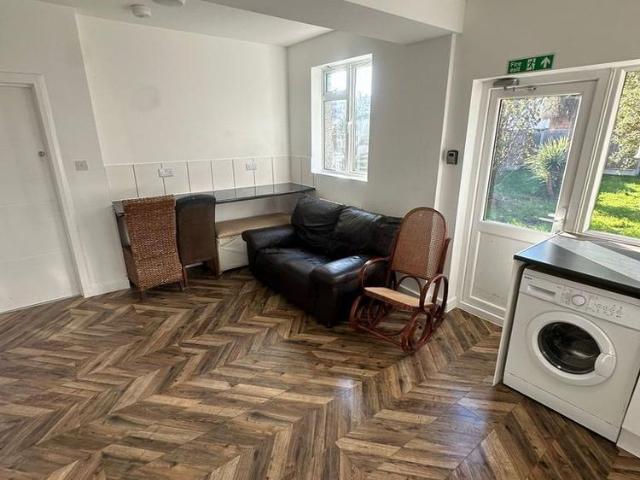 Room for rent in East Tilbury, Essex