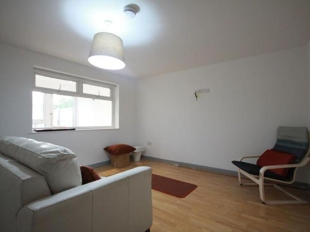 Room for rent in West Midlands