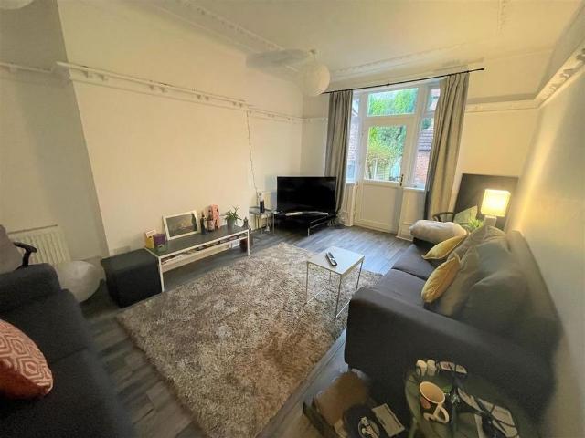 Room for rent in Georgia, Greater Manchester