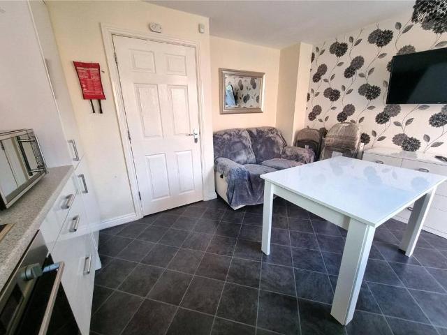 Room for rent in Cheswick, Harry Stoke