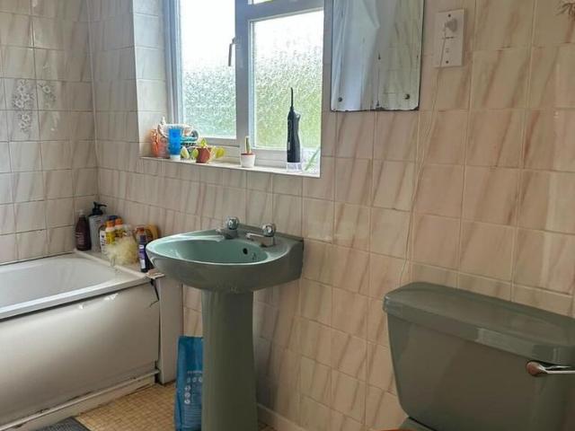 Room for rent in Heigham Grove, East Bank