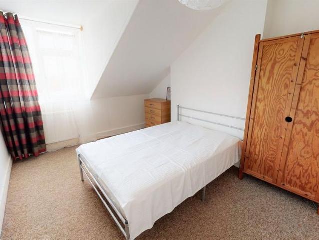 Room for rent in Bowes