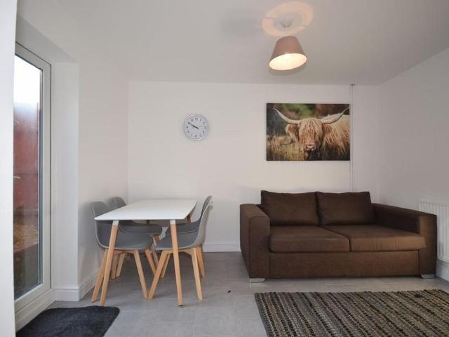 Room for rent in Oakfield, Ryde