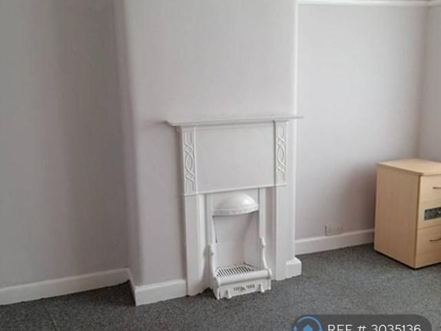 Room for rent in Marple, Greater Manchester