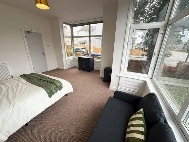 Room for rent in Weelsby, Old Clee