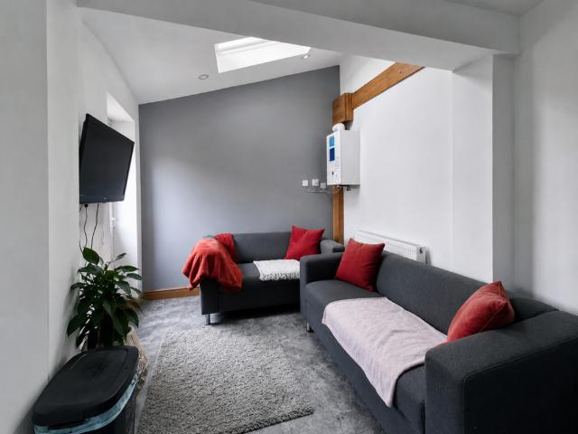 Room for rent in Haddon, East Midlands