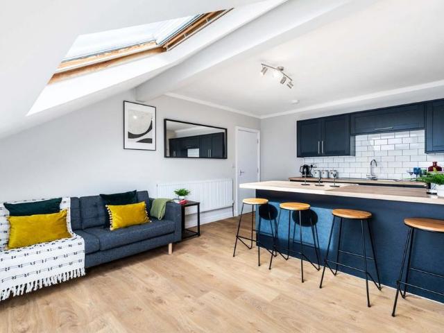 Room for rent in Little Woodhouse, Leeds