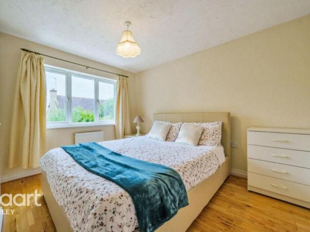 Room for rent in Shinfield