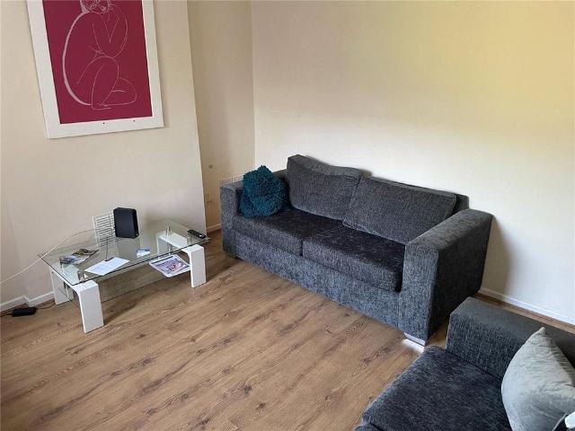 Room for rent in Dalestorth, East Midlands