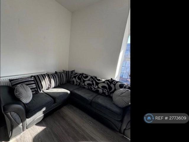 Room for rent in Green Bank, St Helens