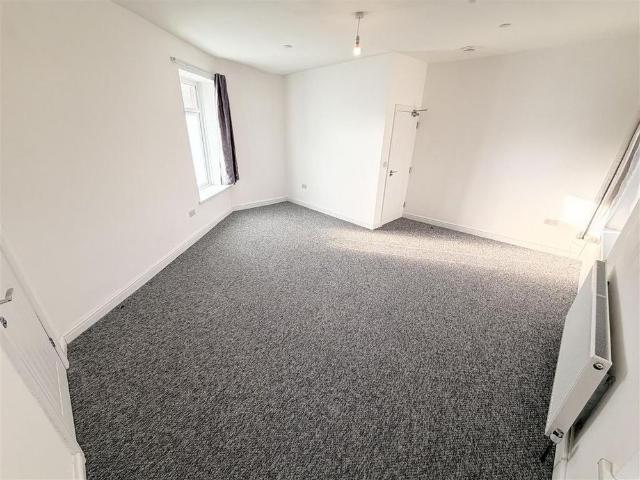 Room for rent in Senghenydd, Wales
