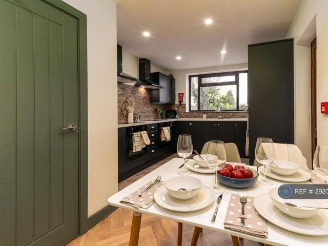 Room for rent in Newton, Greenheys