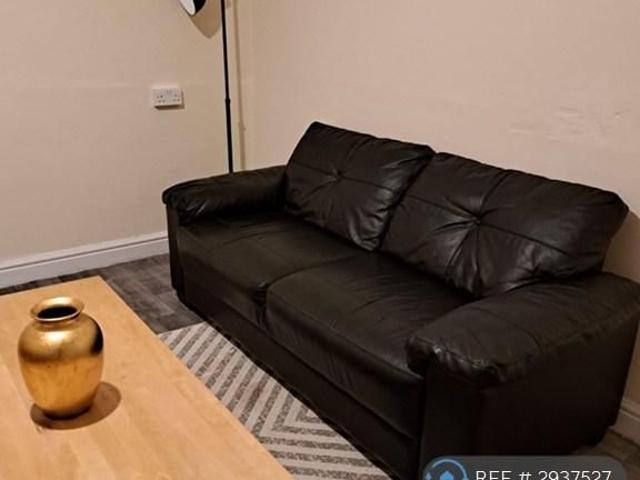 Room for rent in Stoke, Stoke-on-Trent
