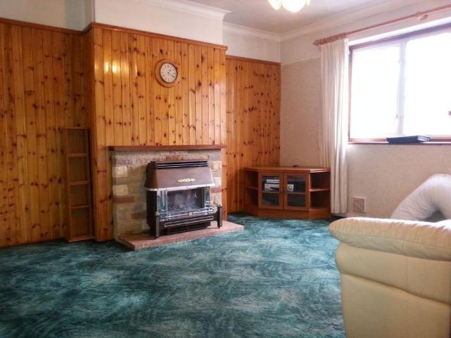 Room for rent in Sparrow Farm, Greater London