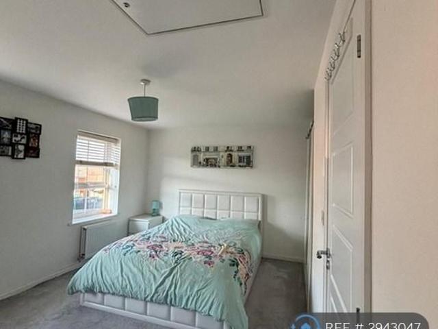 Room for rent in Maylands, Pouchen End